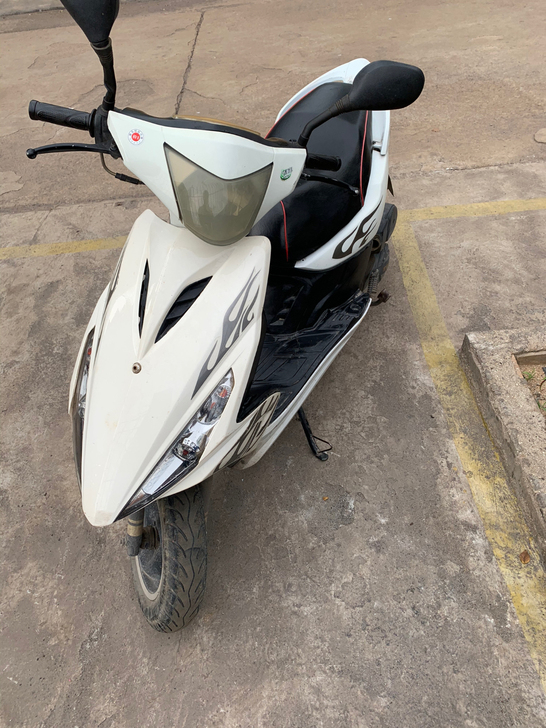 自骑鬼火摩托，没啥毛病，到手就能骑，喜欢的...