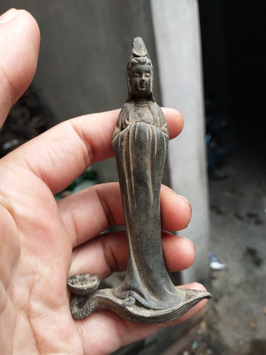 老铜佛像