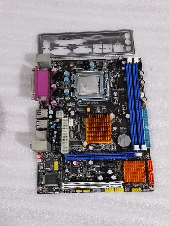 E5430 四核cpu+G41主板套装