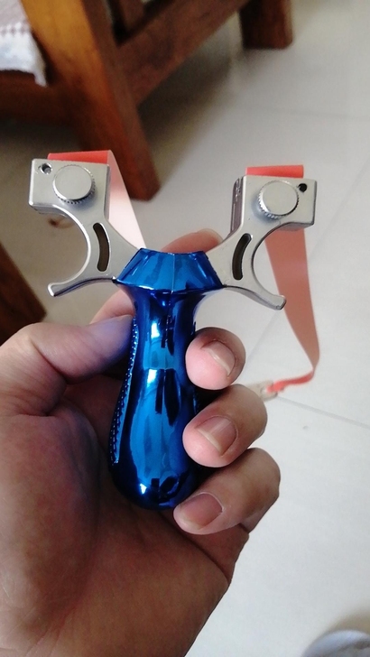 弹弓清仓处理，还剩13副 。亏本处理！亏本...