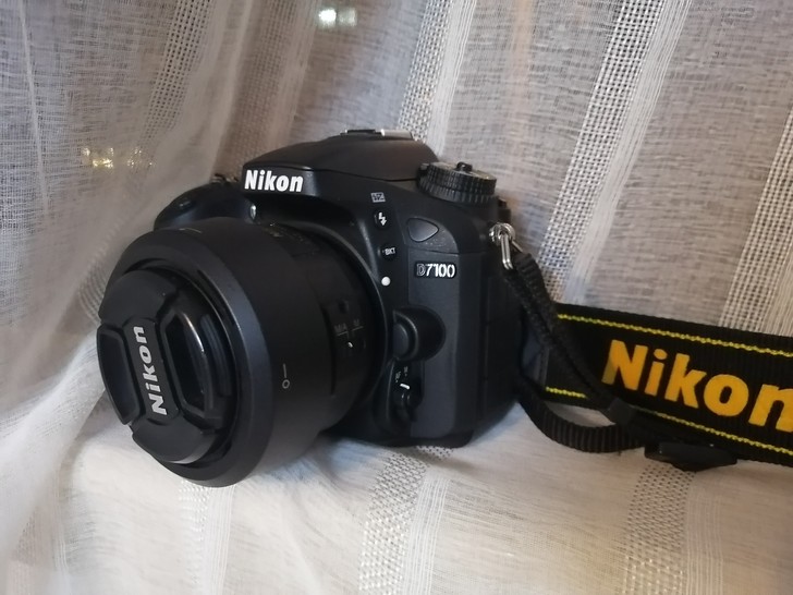 尼康D7100+50 1.8镜头，32g内...