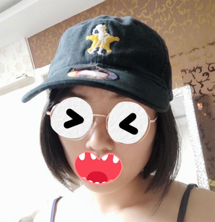 李宁运动鸭舌帽两顶,100%棉,柔软透气。...
