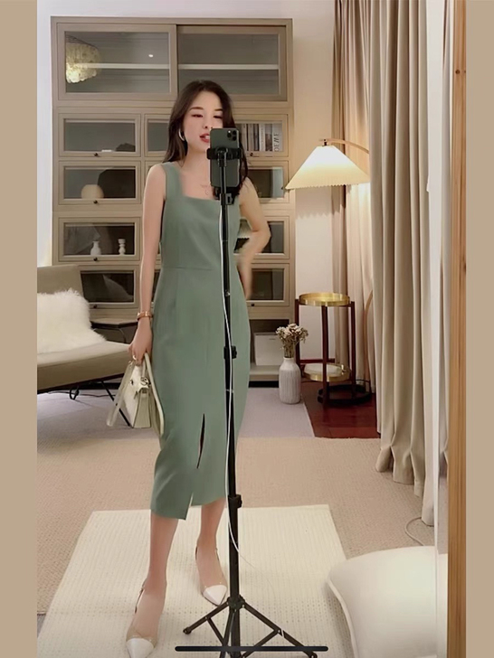 南瓜谷 心机裙~黑色连衣裙夏季修身显瘦气质...