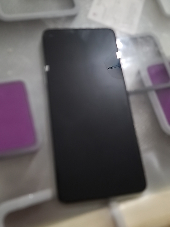 品牌型号 一加8T   12+256