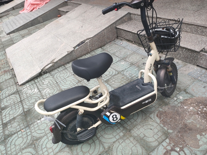 爱玛电动车，代步绝绝子，仅限织里自提