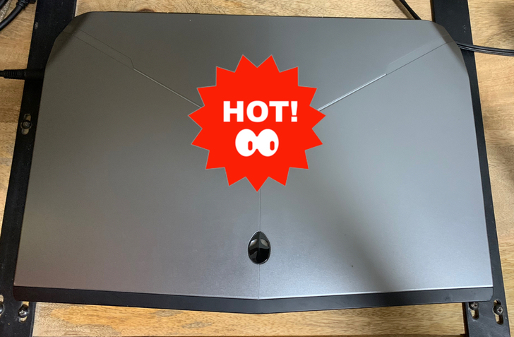 出自用外星人 ALIENWARE 15R2...