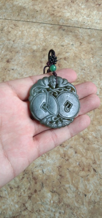 老货放漏。全品无暇思的碧玉福在眼前！包老包...