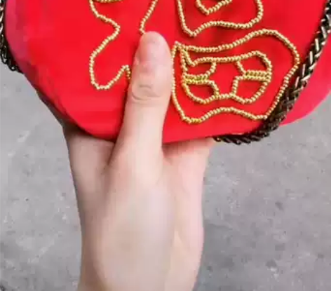 来图定制古董包串珠包钉珠包 锦鲤纳福口金包...