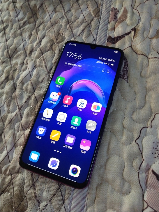 Vivo x23炫彩版 原装正品 人脸解锁...