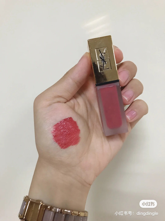 ysl16唇釉购于大悦城专柜，一直放包里有...