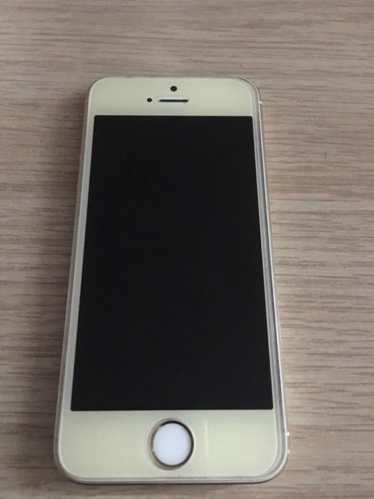 苹果5s,95新,16G内存,保修一年,配...