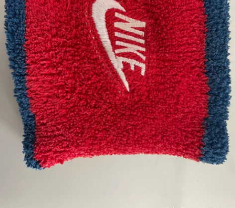 正品 专业护腕。篮球 羽毛球 网球 排球 ...