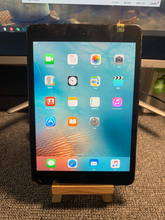 ipad mini 16g 左下角屏幕碎了...