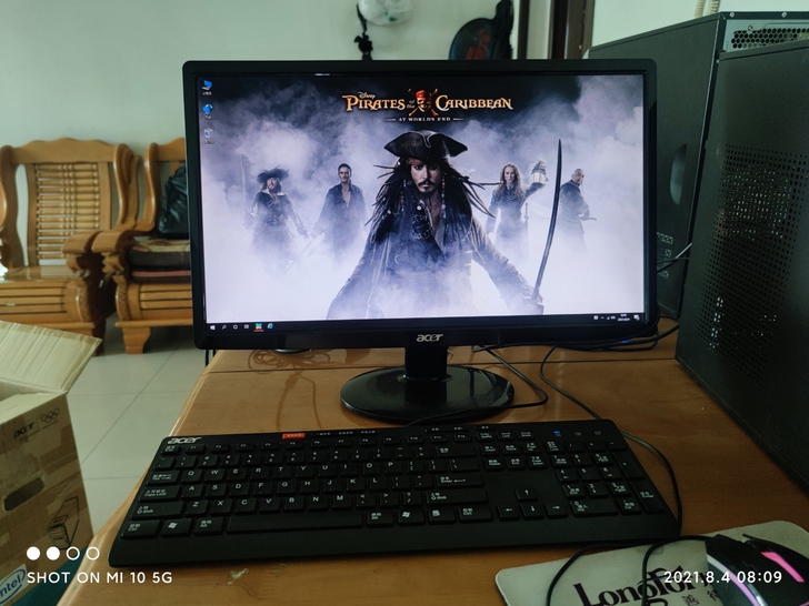 宏基台式电脑一套