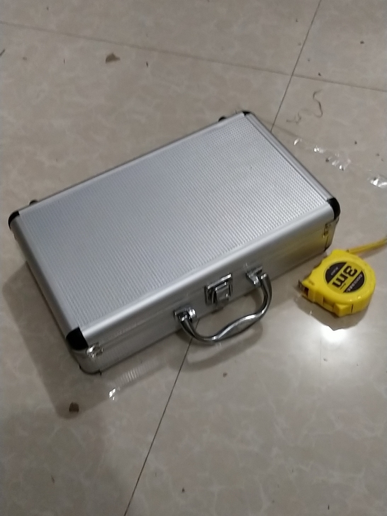 22包邮铝合金框架做的工具箱收纳盒,质量很...