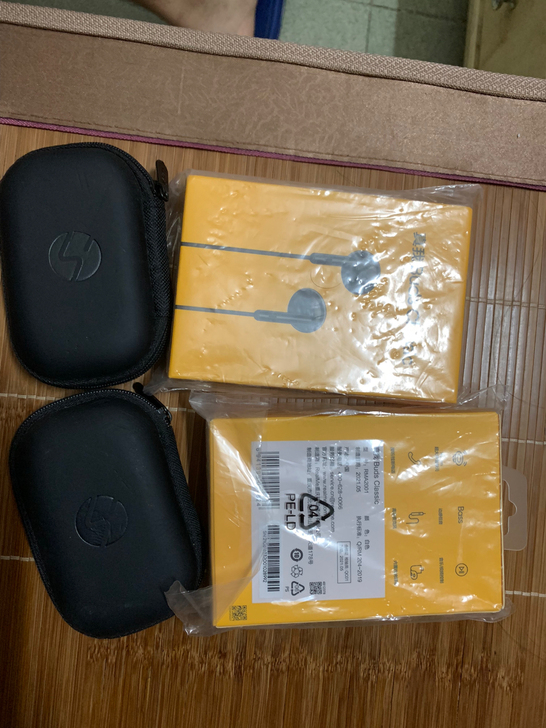 真我buds classic耳机，之前买真...