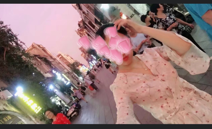 女装