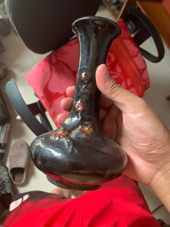 梅瓶黑釉