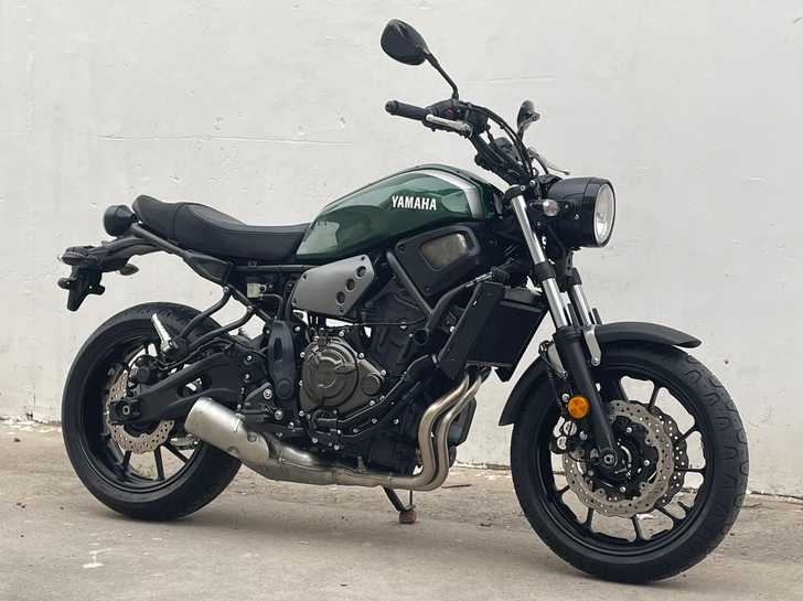 2017年雅马哈XSR700 欧版高配带芯...