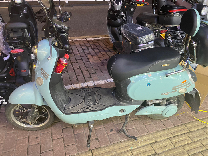 新国标 电动车 骑行成色嘎嘎新 价格实惠 ...