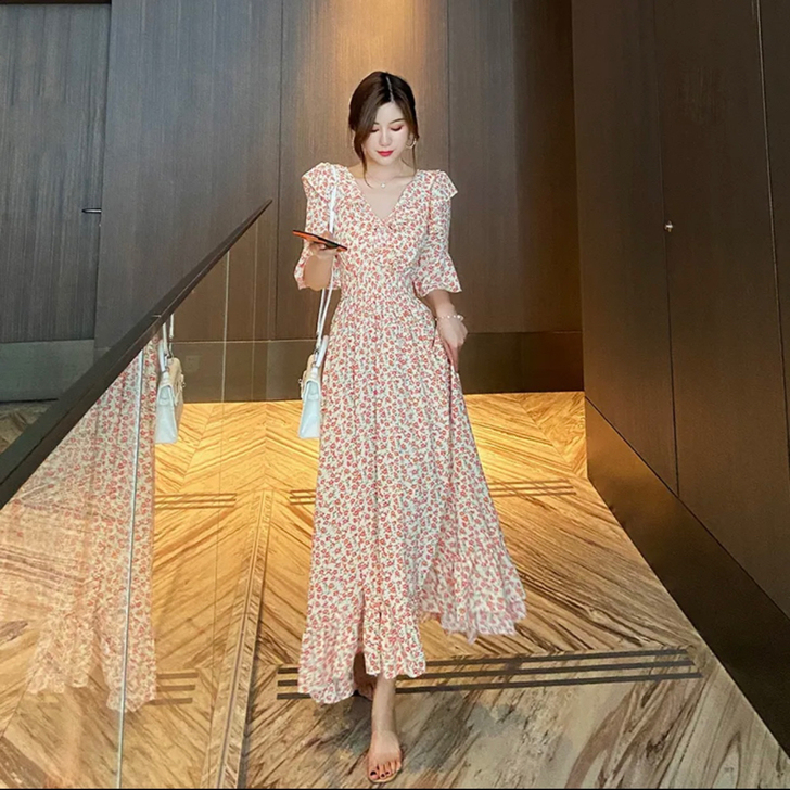 网红店入手，尺码：M码，穿过一次，驾驭不了...