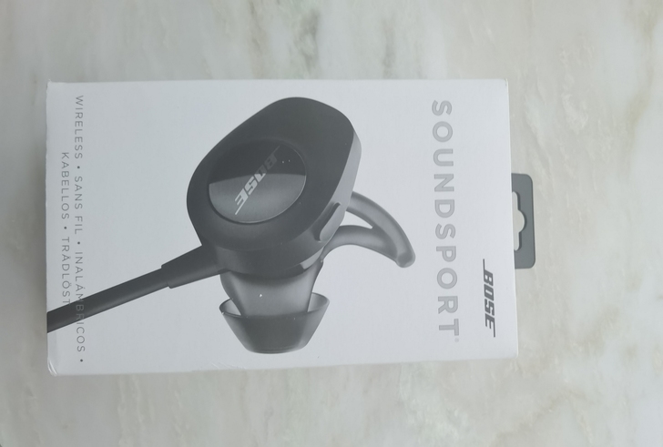 bose soundsport蓝牙耳机，9...
