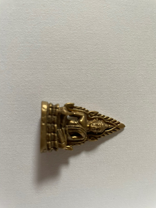 小铜佛像，真的很小，5厘米高:。不过挺细致