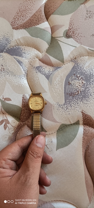 老上海牌女士手表，大品牌值得信赖，经济实惠！