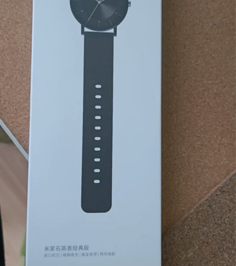 米家石英表出售,有意者私聊我!! 感兴趣的...