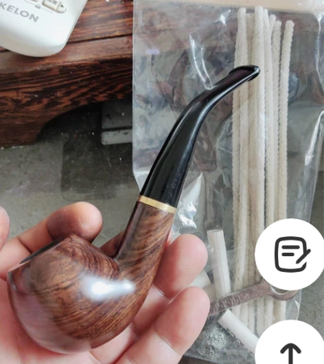 黑檀木实木烟斗全新 出一些黑檀木的实木烟斗...