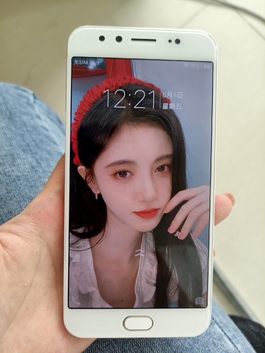 vivo x9几乎全新的正品手机，外观完好...