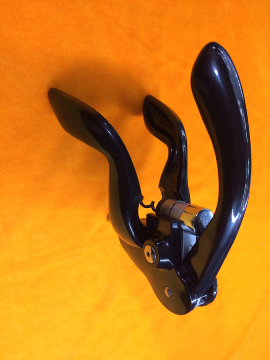 多功能锌合金红酒开瓶器，实物拍摄品相如图，...