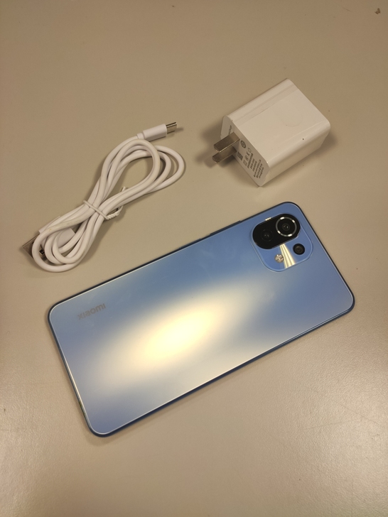 98新小米11青春版全网通8+256g，无...