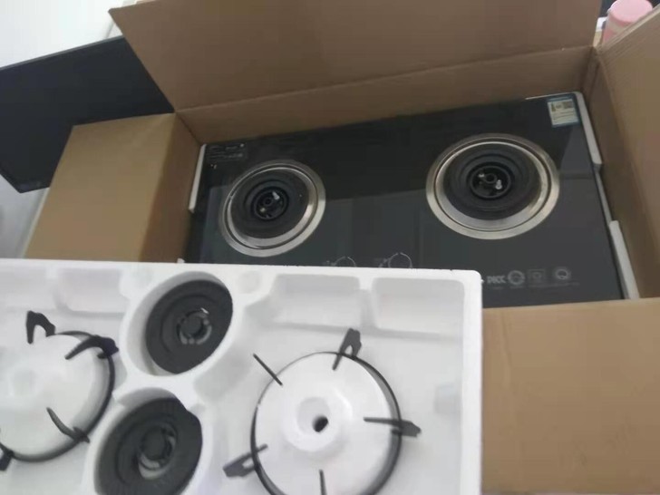 牛魔王燃气灶,买时389,现便宜转让