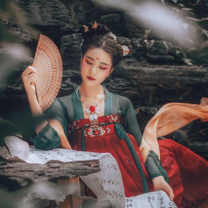 汉服女齐胸襦裙古装女仙女飘逸清新淡雅红色凤...