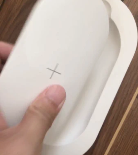麦泡充电宝，买的时候好像200左右，买来用...