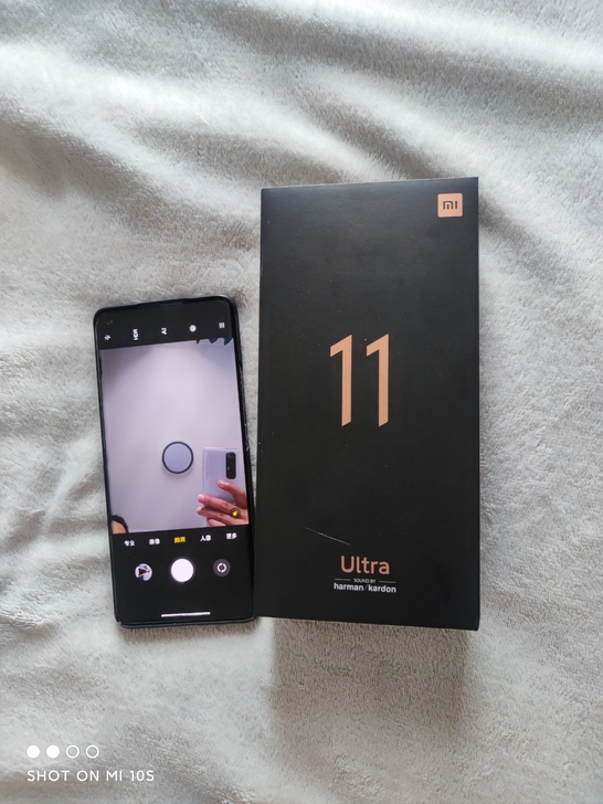 全新的小米11ultra，12+512的，...