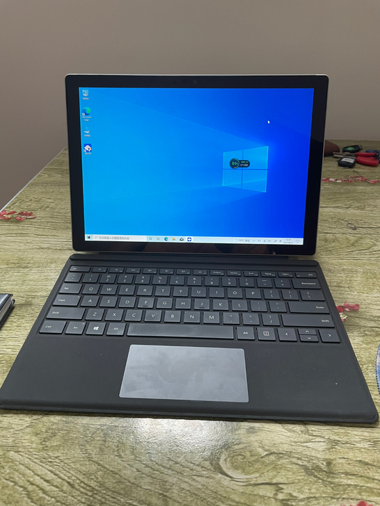 微软Surface Pro 5二合一笔记本...