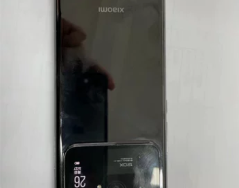 小米11ULtra，2021年8月18日的...