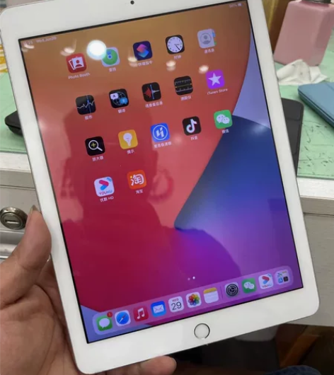 iPad 2018 国行128g 98新，...