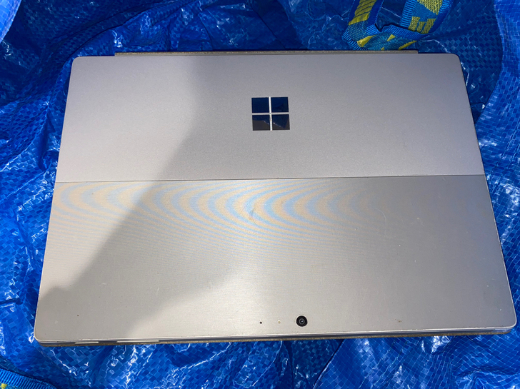 微软Surface pro4，i7全套。配...