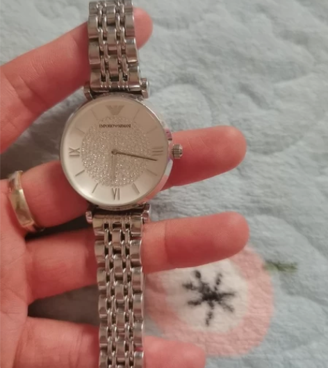 阿玛尼满天星手表 感兴趣的话点“我想要”和...