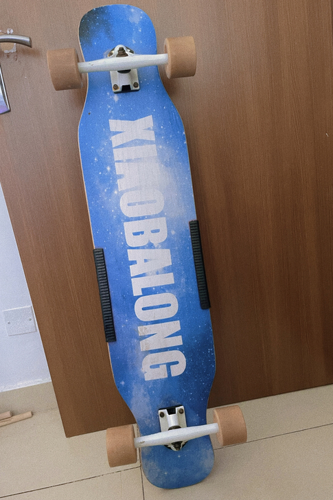 小霸龙长板滑板 版型很好看!适合小姐姐出街耍