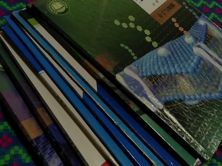 出人教版 高中化学 生物 必修一 必修二