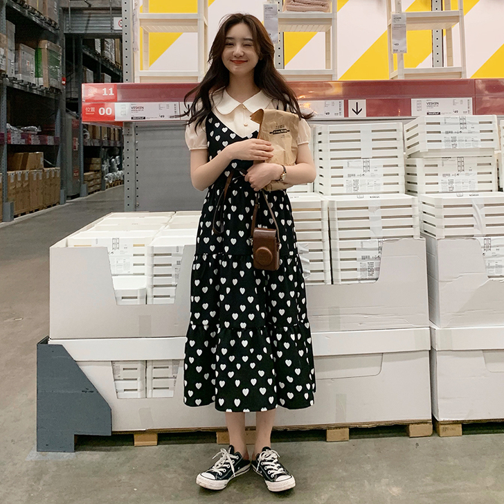 Rorosheep羊家中长款爱心吊带连衣裙