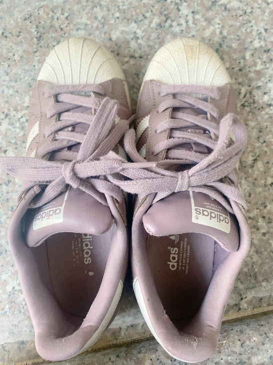 Adidas阿迪达斯三叶草贝壳头女鞋