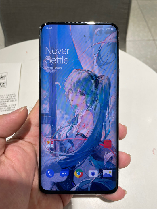 万普拉斯一加1+7pro ，90hz 完美...