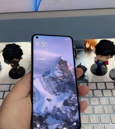 小米11青春版 八加128 九新无拆修刚过...