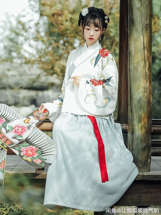 十三余小豆蔻儿[东风一梦]印花短袄一片式下...