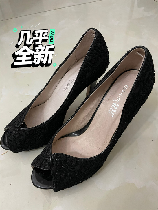 37码鱼嘴鞋，单鞋，高防水台，高跟鞋，黑色...